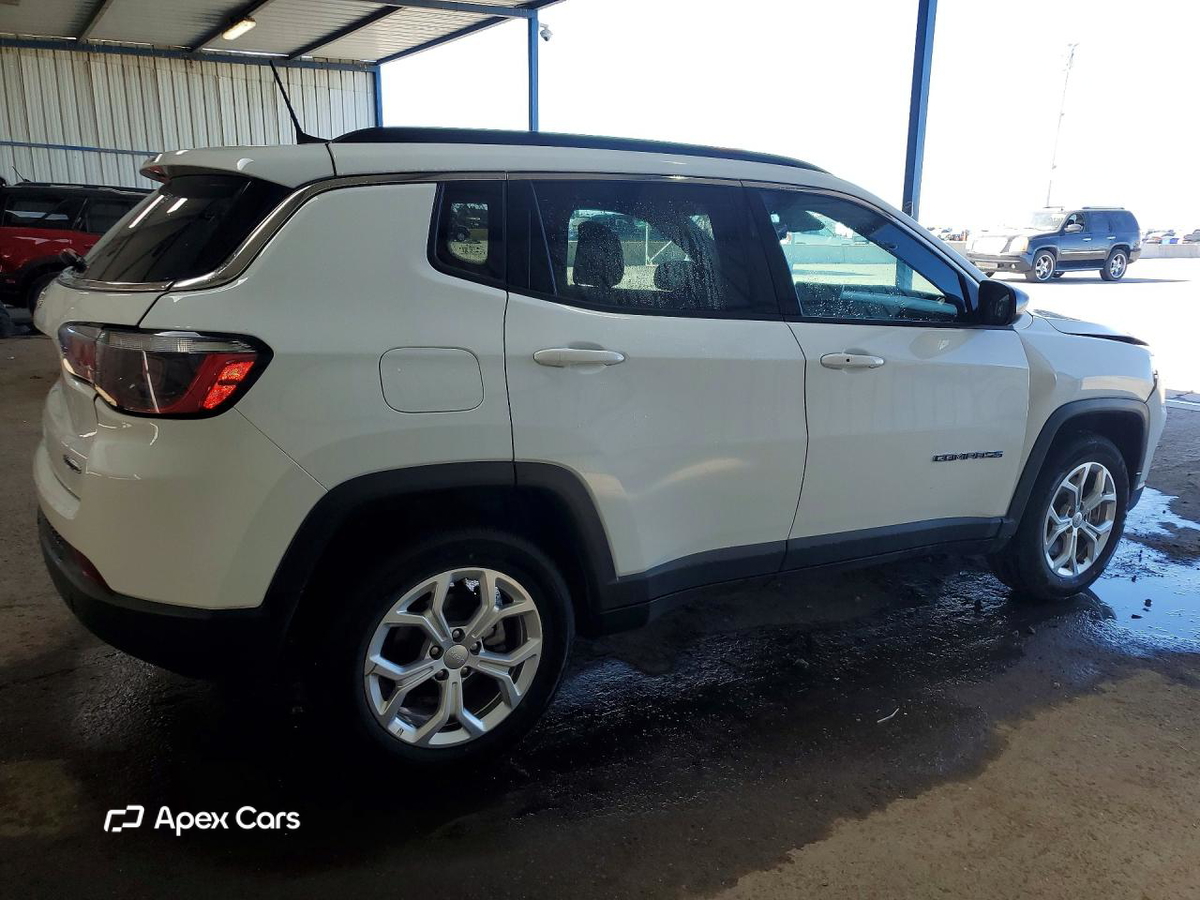 Jeep Compass 2024