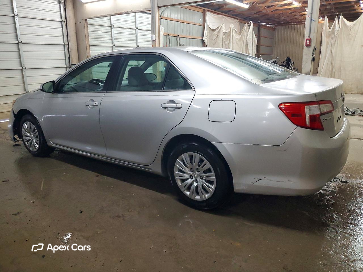 Toyota Camry 2012