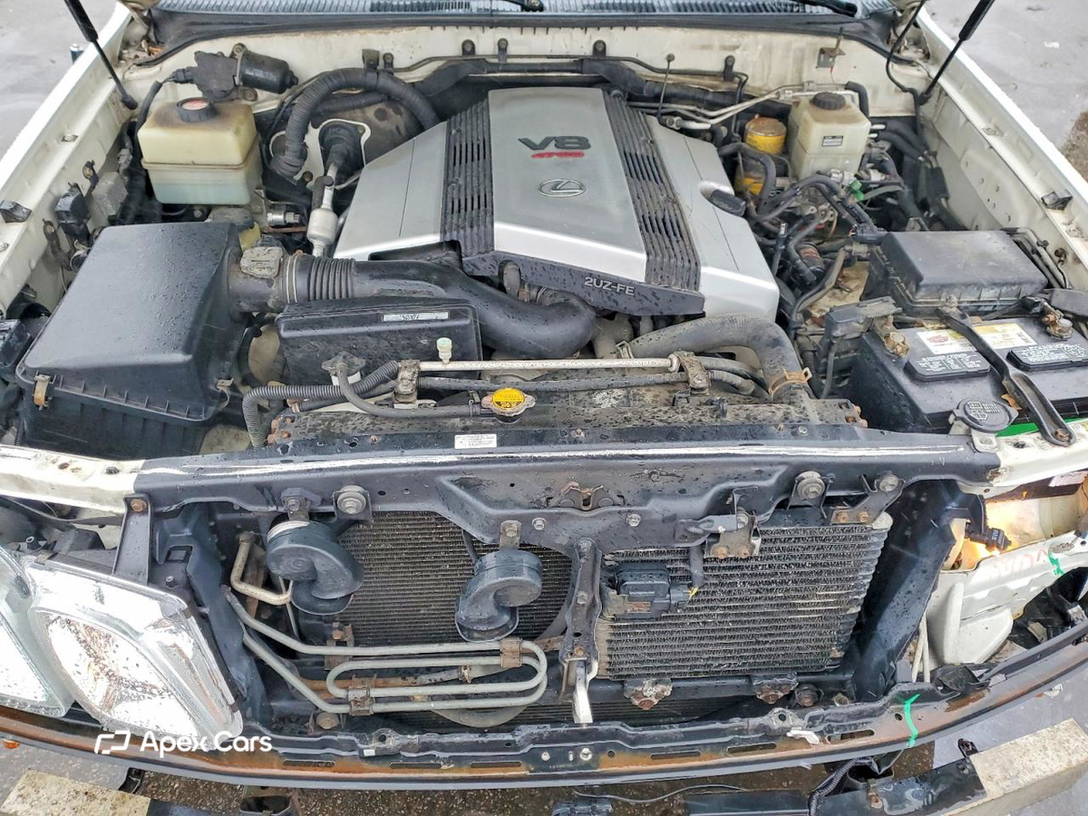 Lexus LX 2005