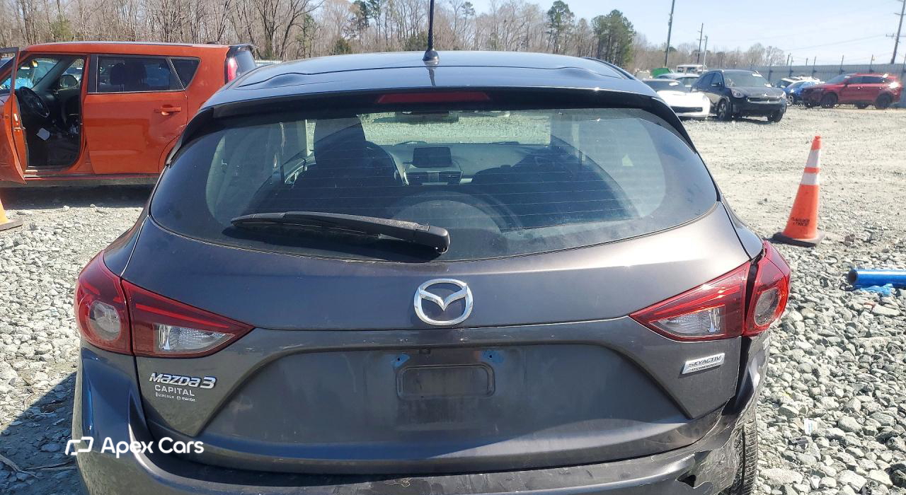Mazda 3 2018
