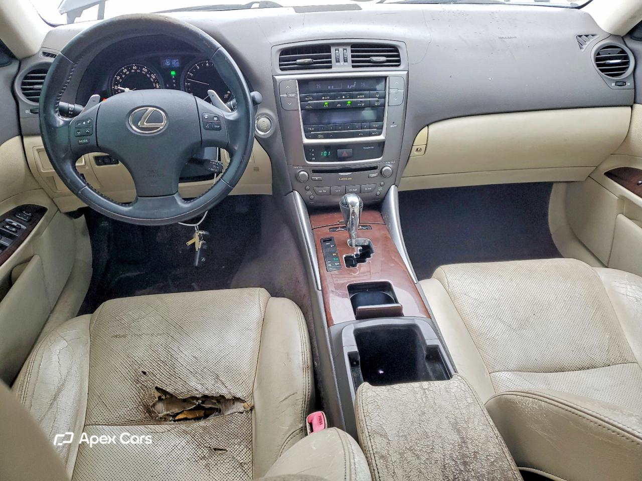 Lexus IS 2010