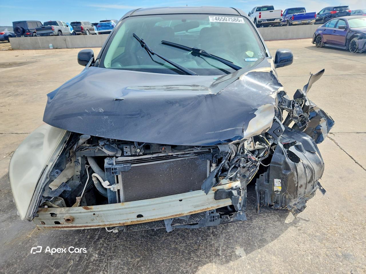 Nissan Versa 2014