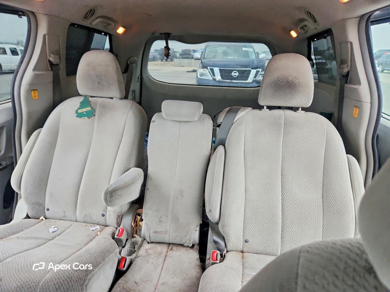 Toyota Sienna 2012