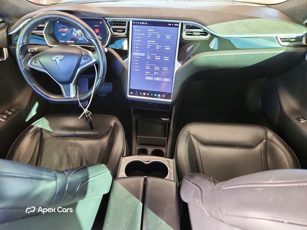 Tesla Model S 2015