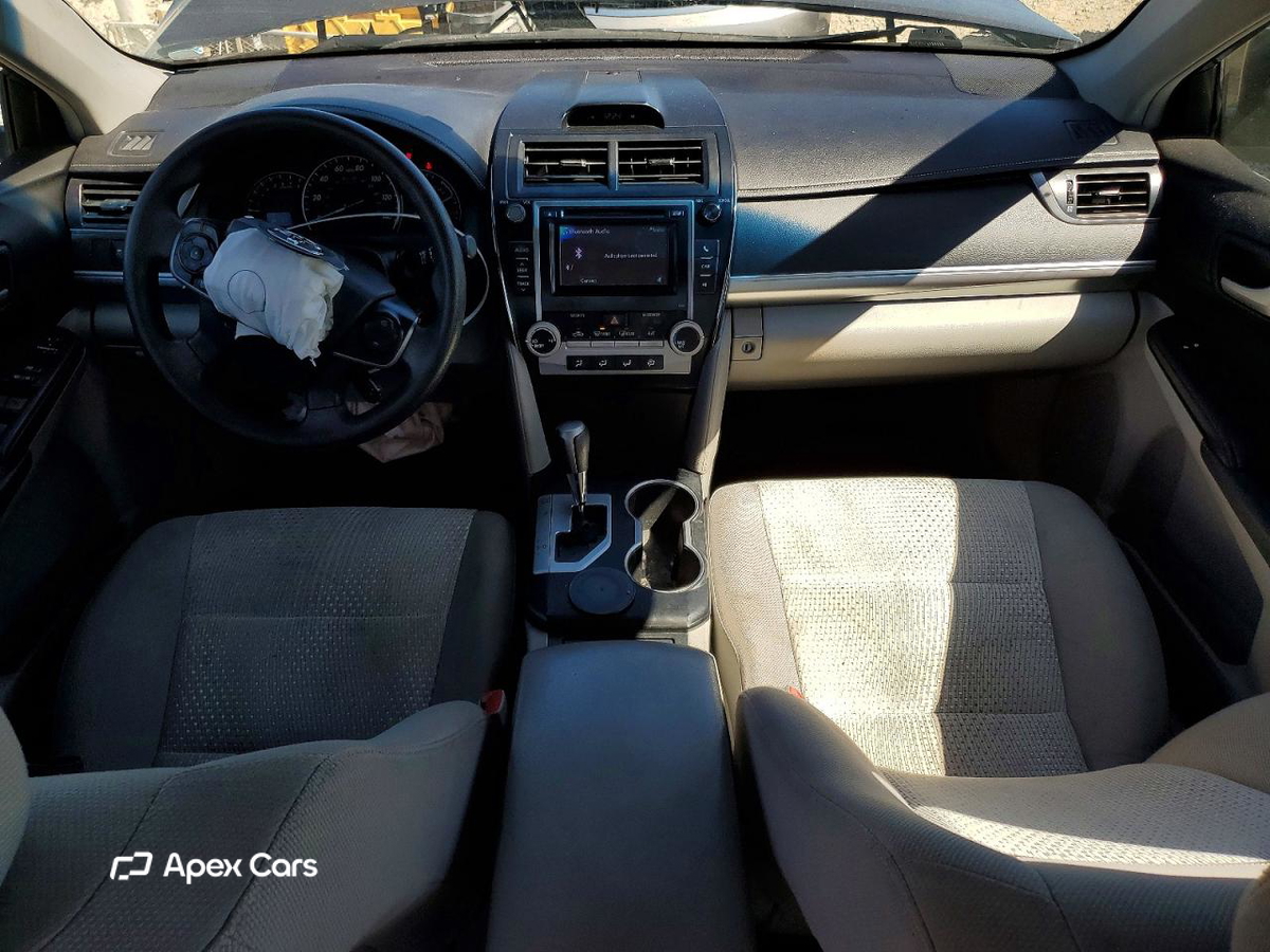 Toyota Camry 2012