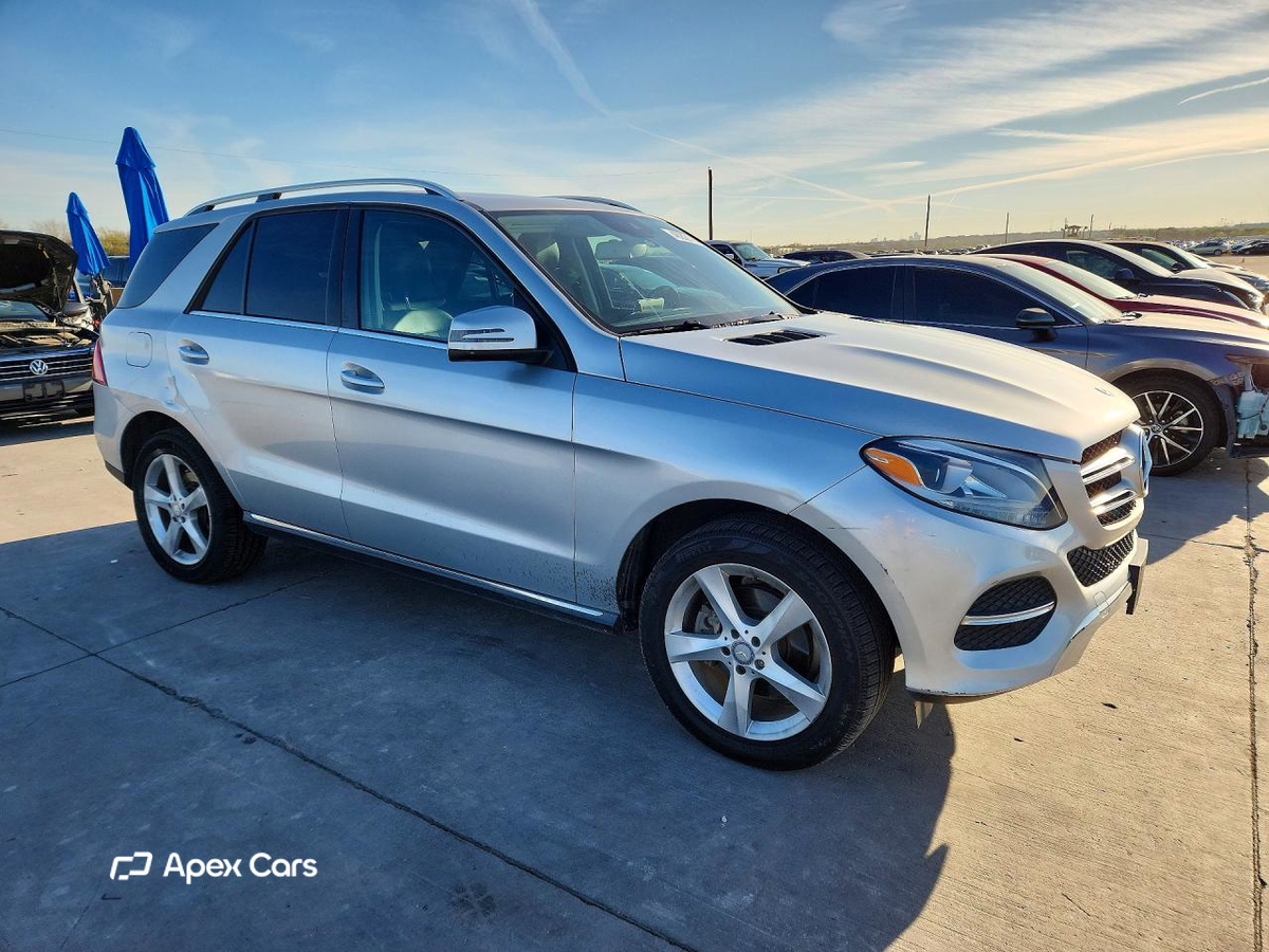 Mercedes-Benz GLE 2016