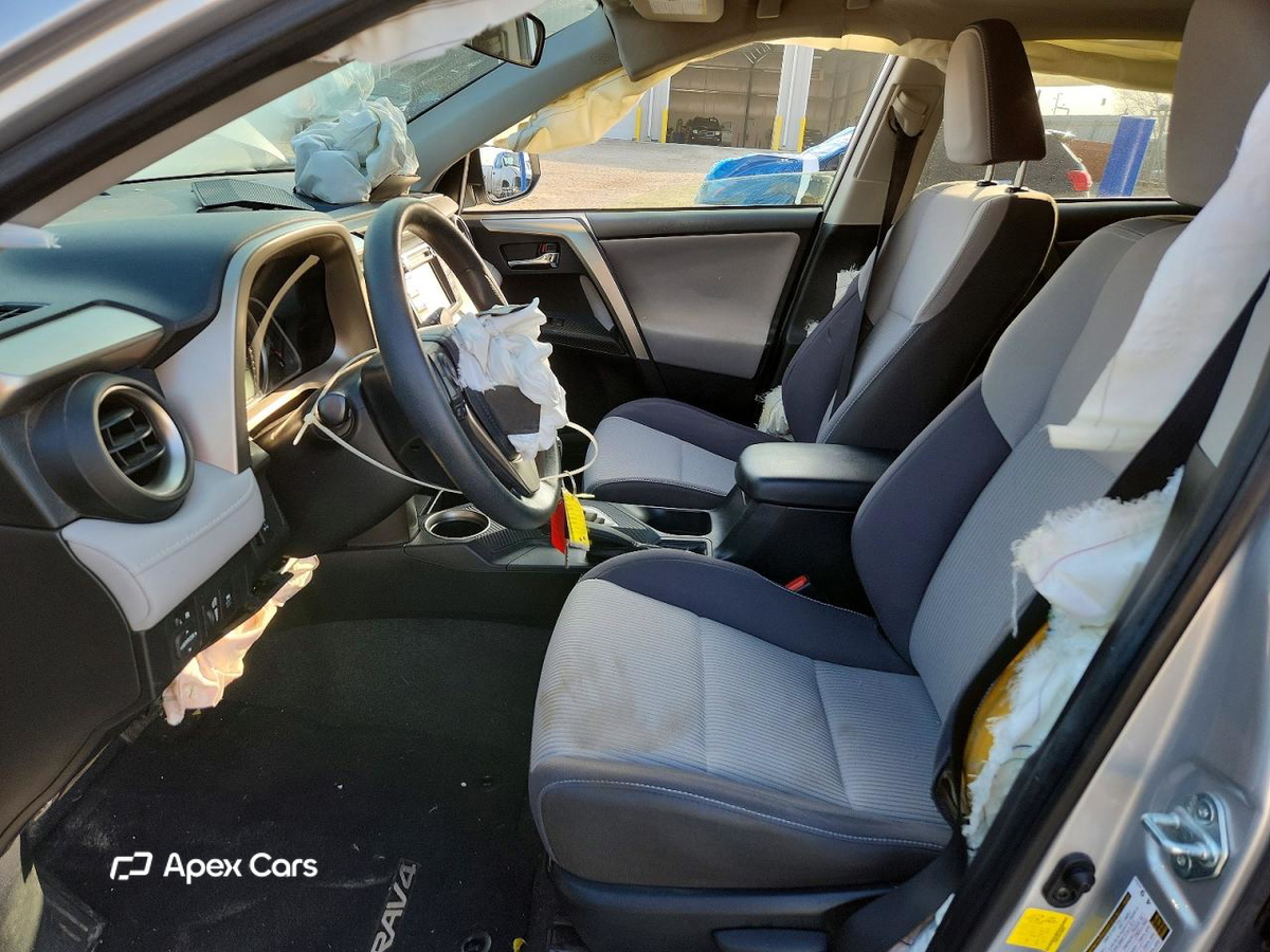 Toyota RAV 4 2015