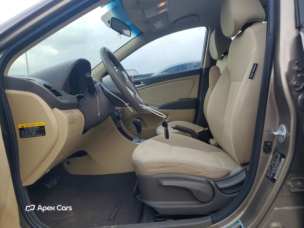 Hyundai Accent 2014