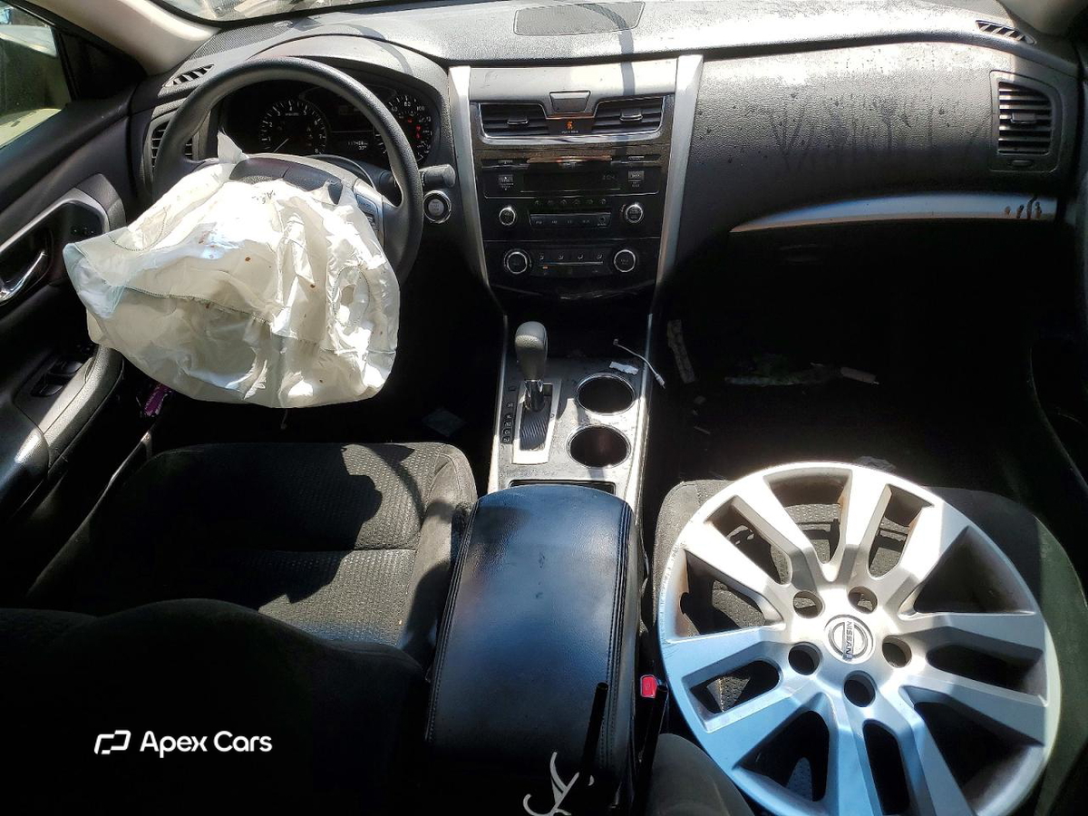 Nissan Altima 2015