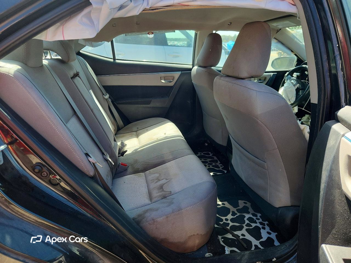 Toyota Corolla 2015