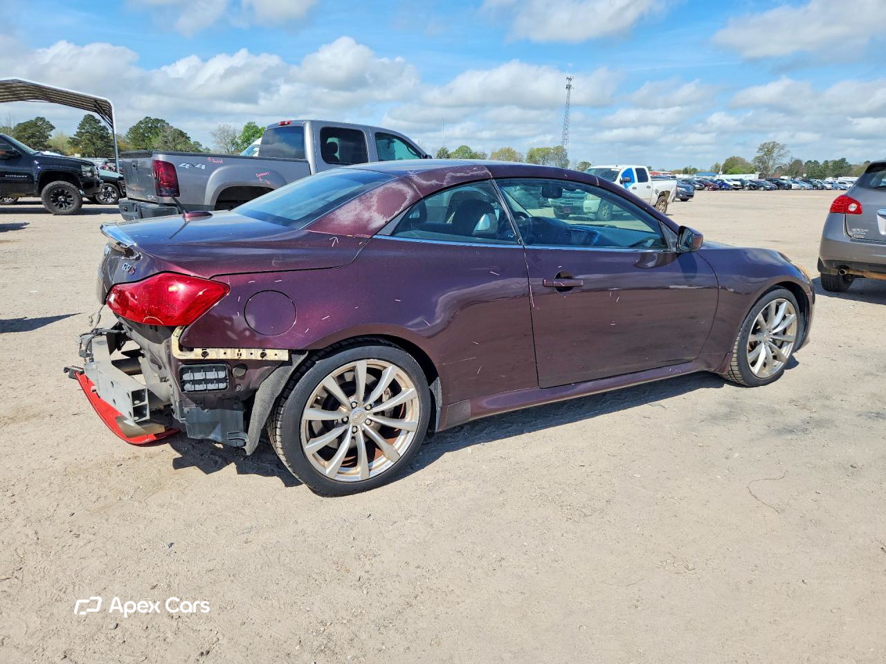Infiniti G 2010