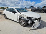 Mazda 3 2015