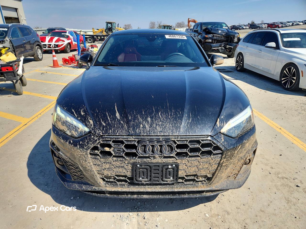Audi RS5 2021