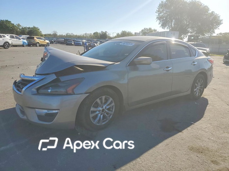 Nissan Altima 2015 - Image 1 of 13