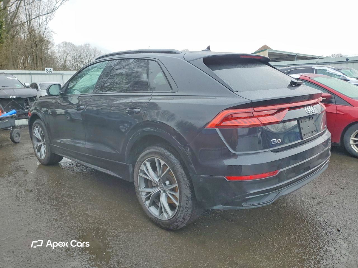 Audi Q8 2021