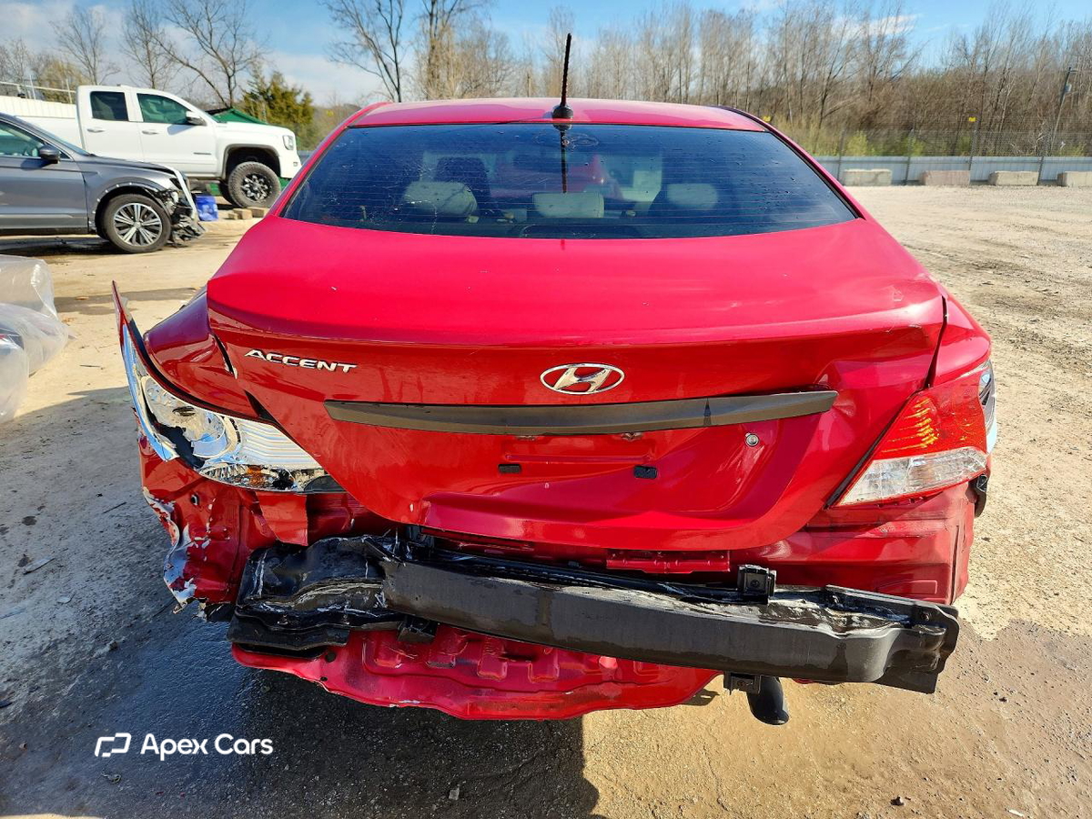 Hyundai Accent 2012