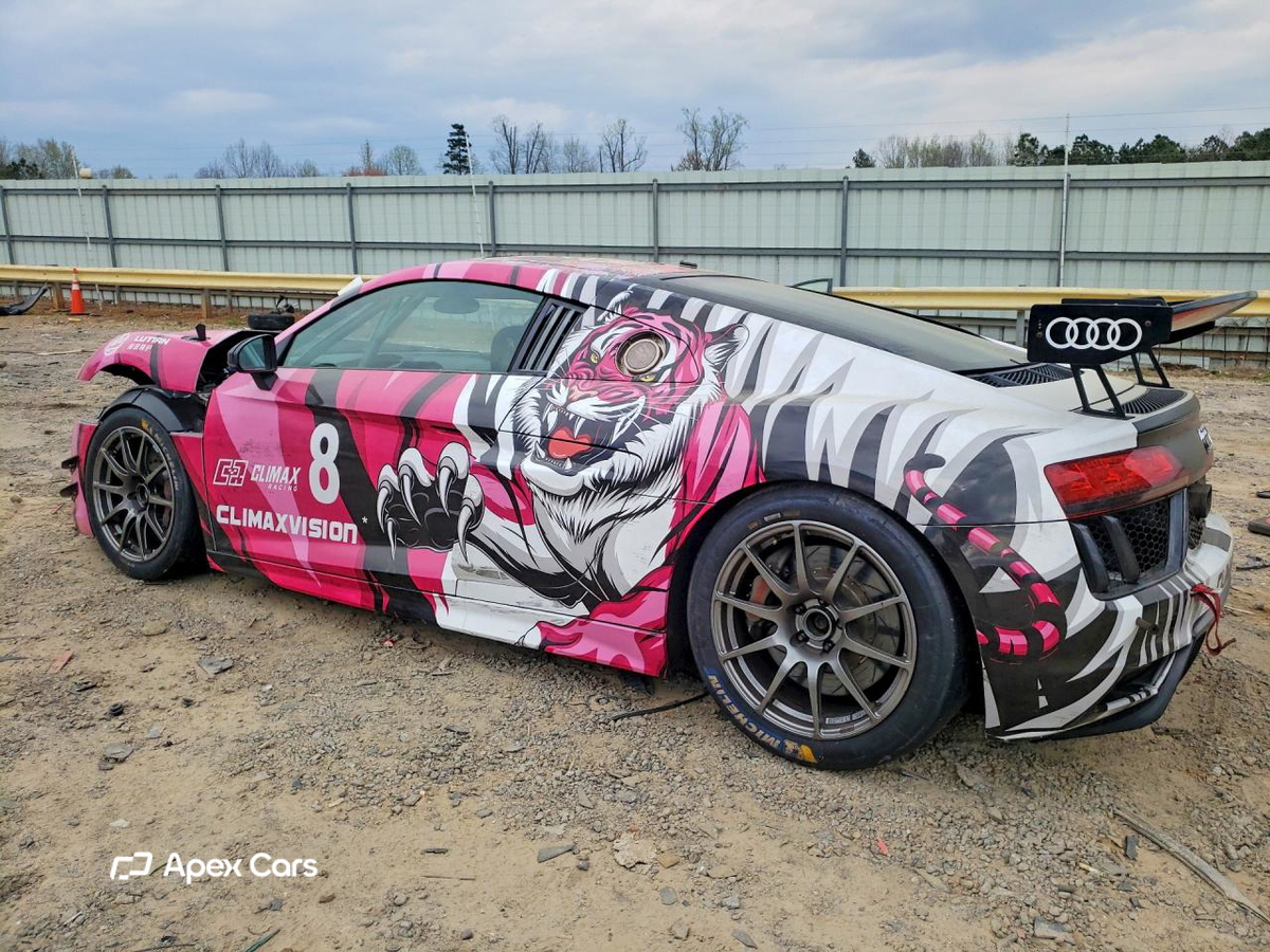 Audi  2018