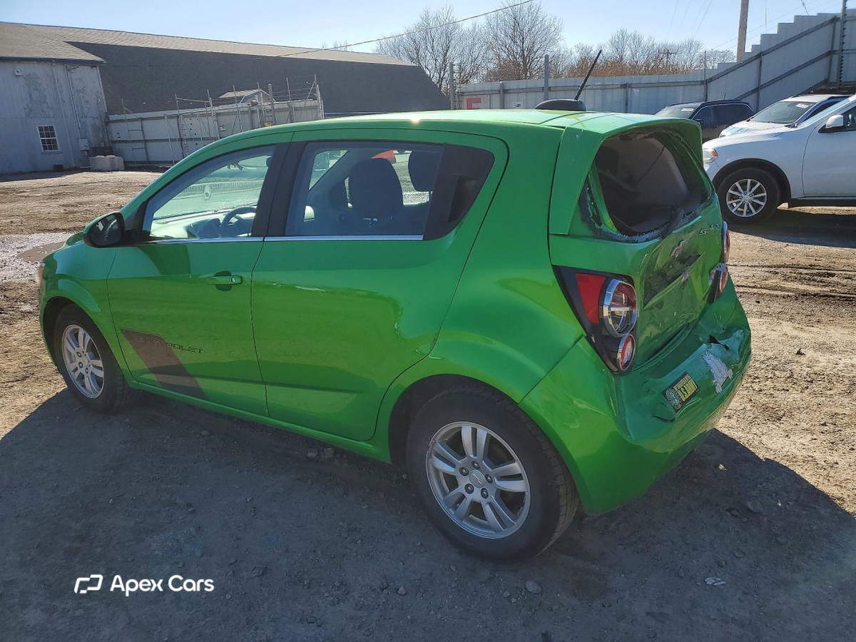 Chevrolet Sonic 2015