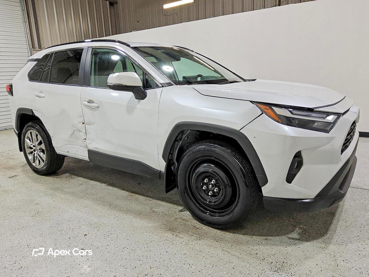 Toyota RAV 4 2025