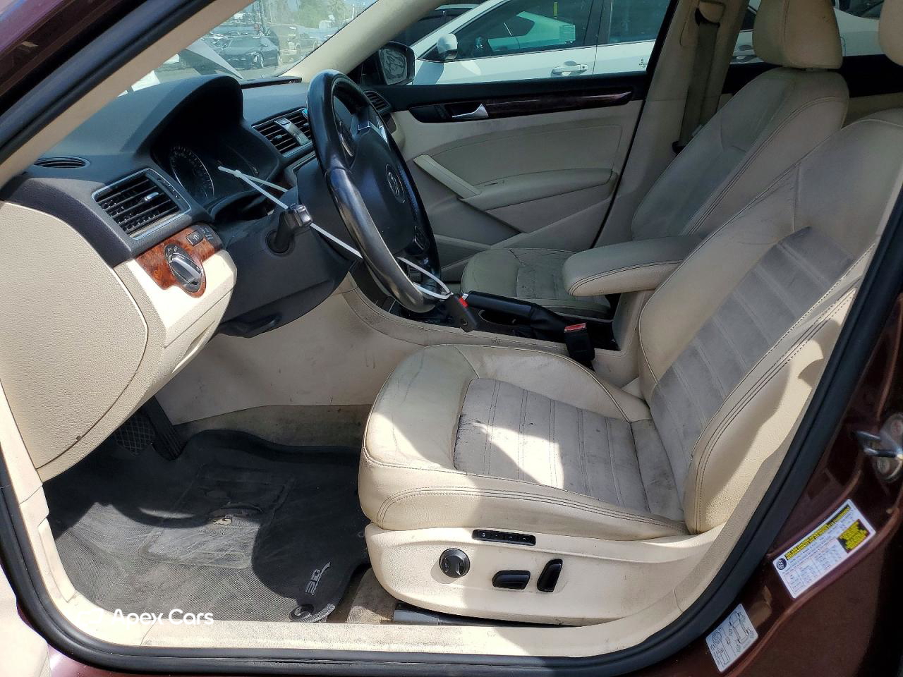 Volkswagen Passat 2013