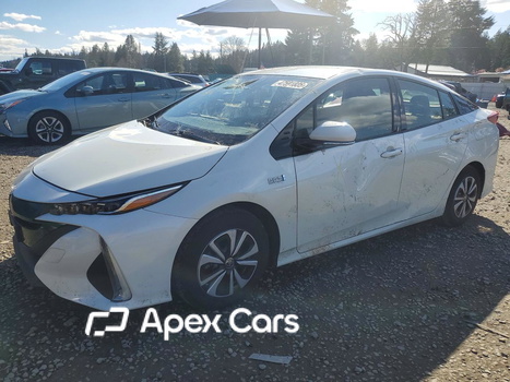 Toyota Prius 2017 - Image 1 of 12