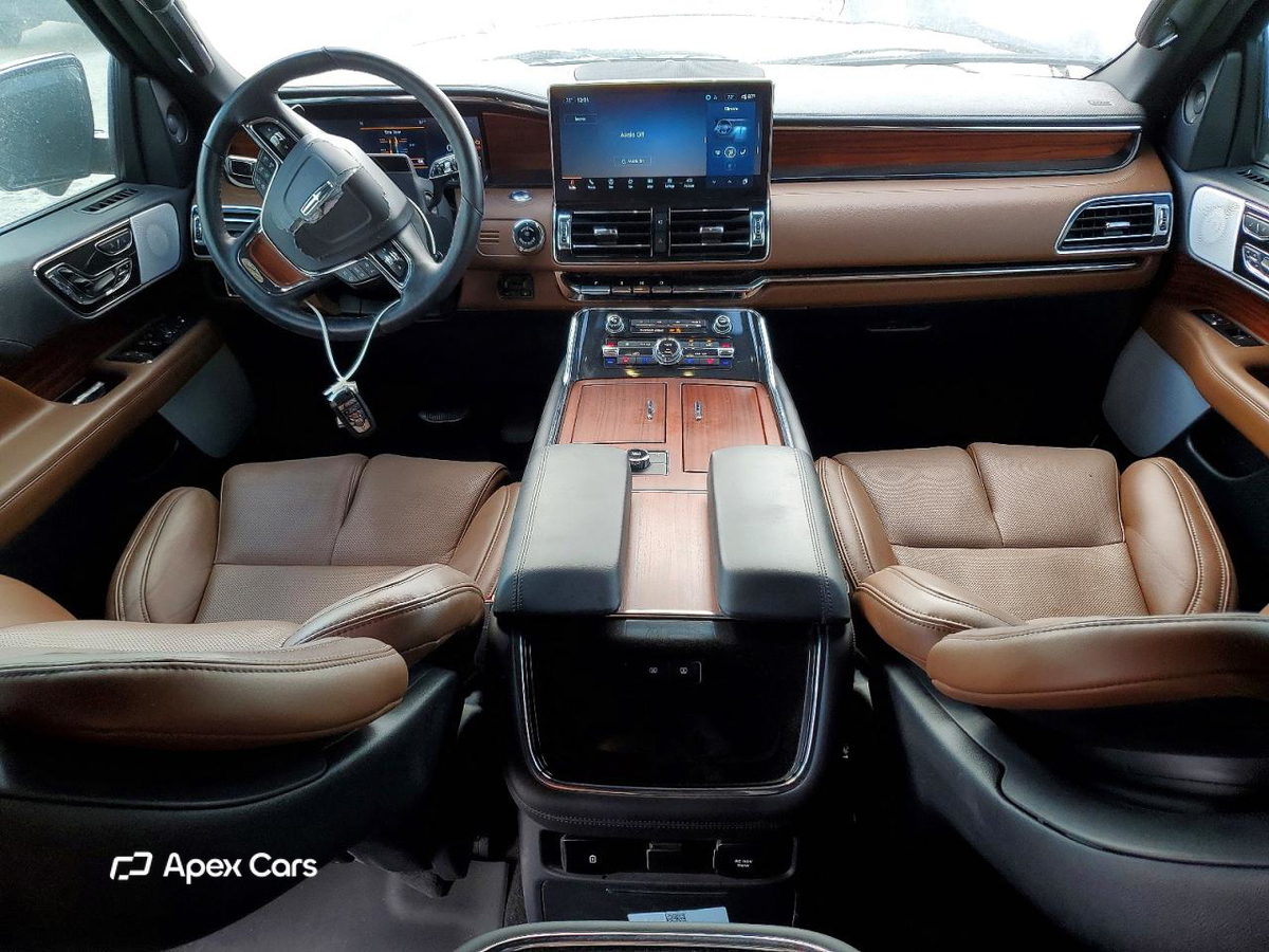 Lincoln Navigator 2024