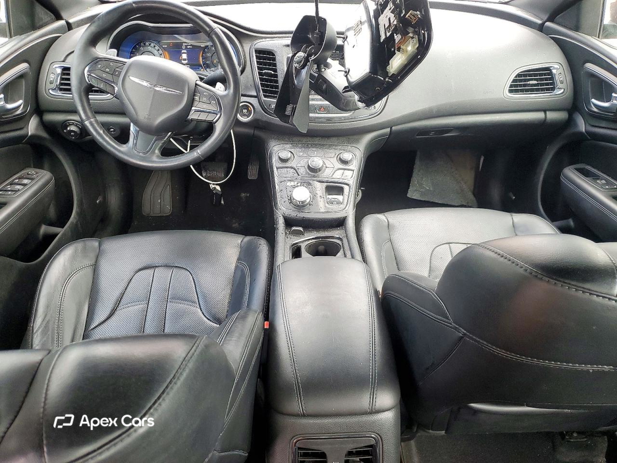 Chrysler 200 2015