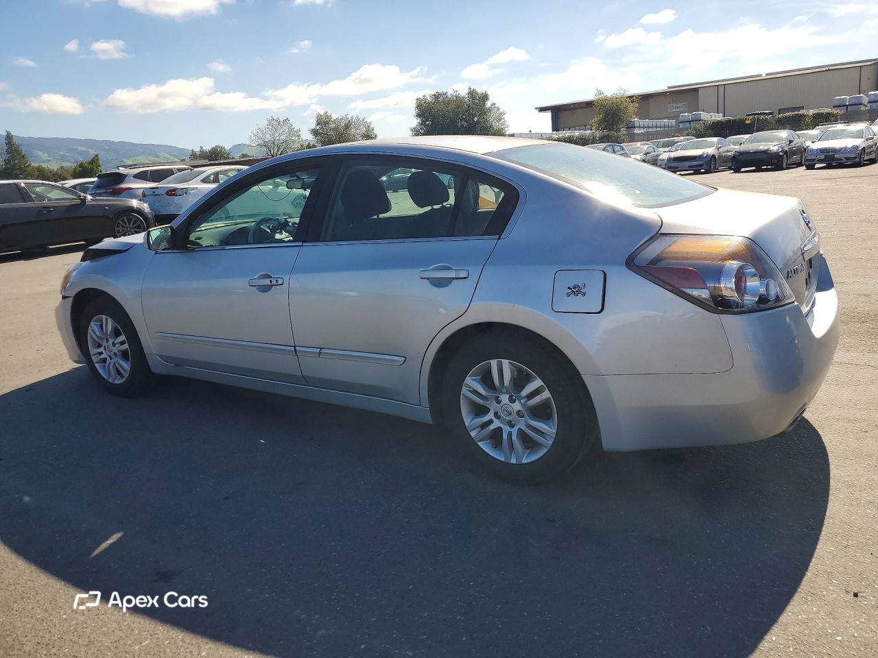 Nissan Altima 2010