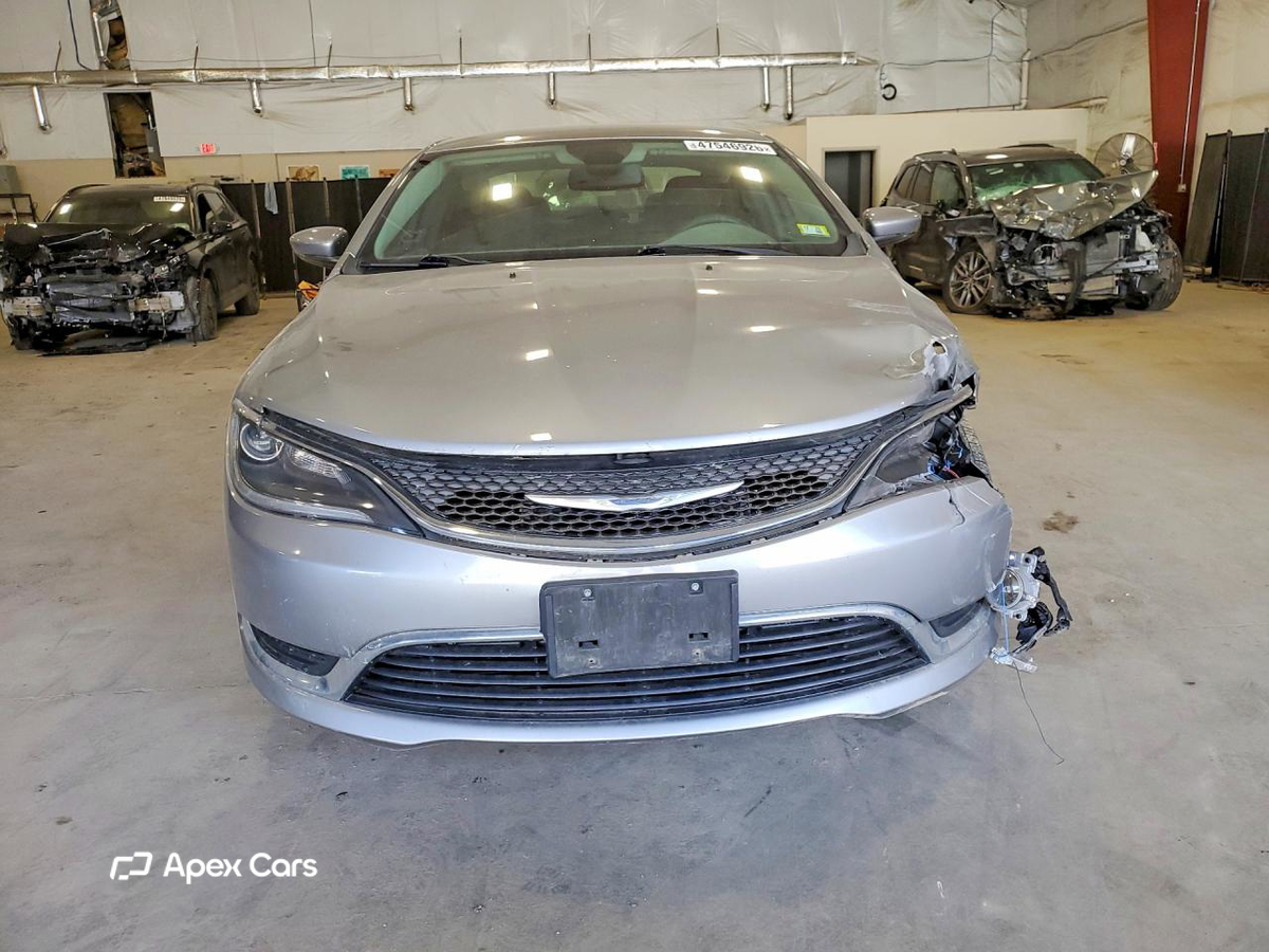 Chrysler 200 2015