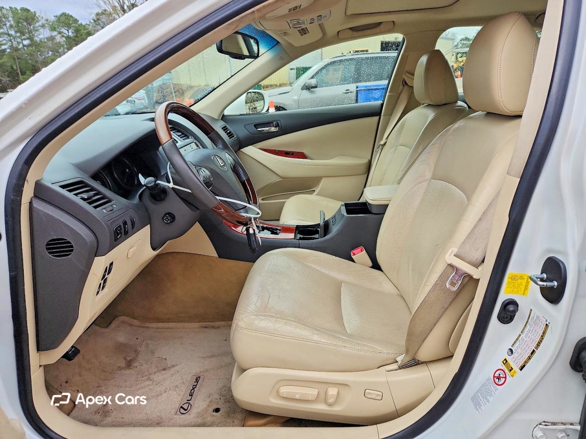 Lexus ES 2012