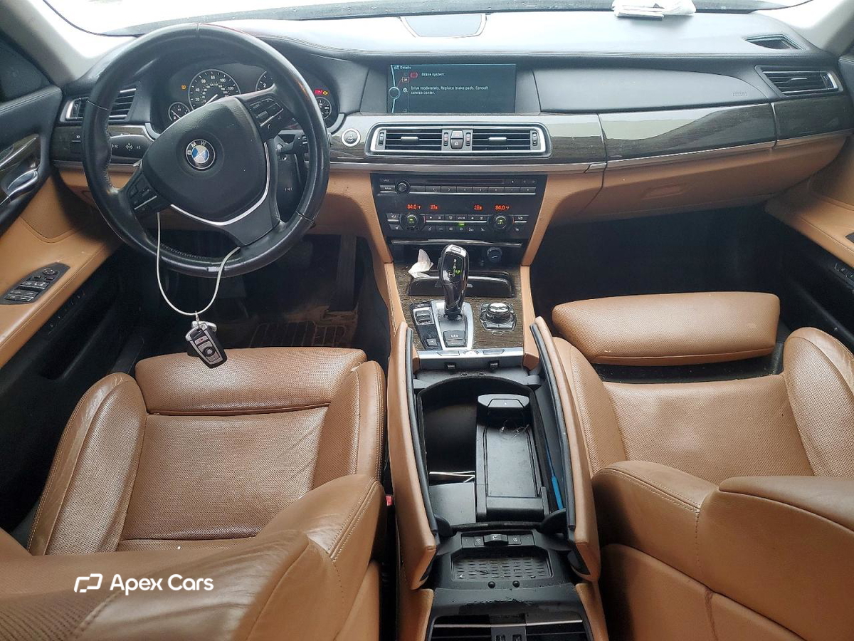 BMW Series 7 2012