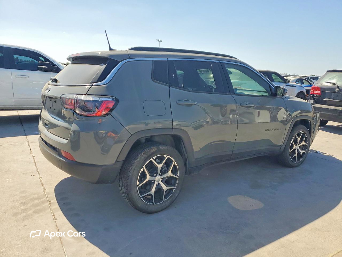 Jeep Compass 2024