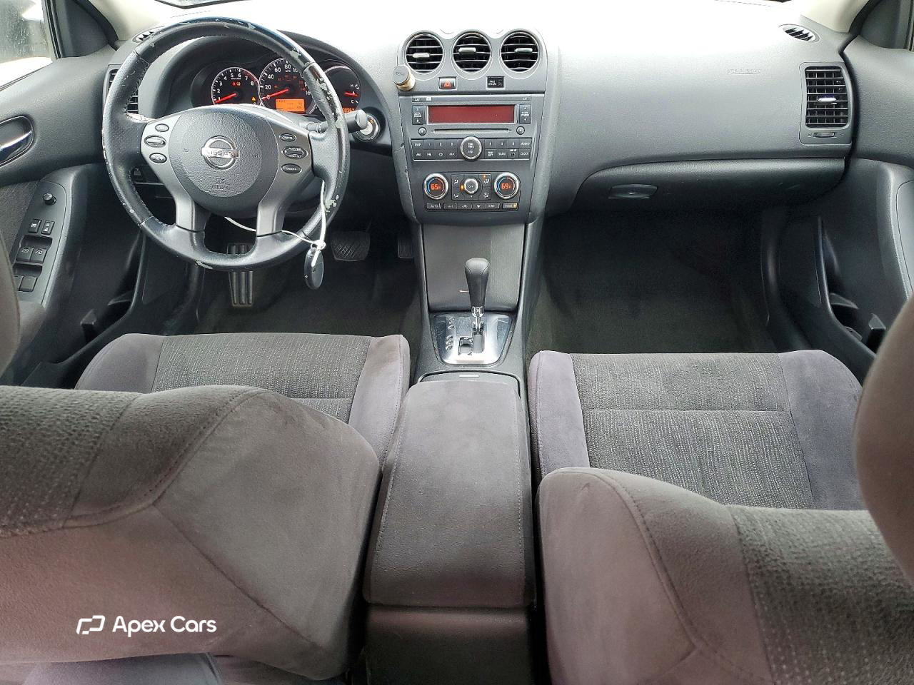 Nissan Altima 2011