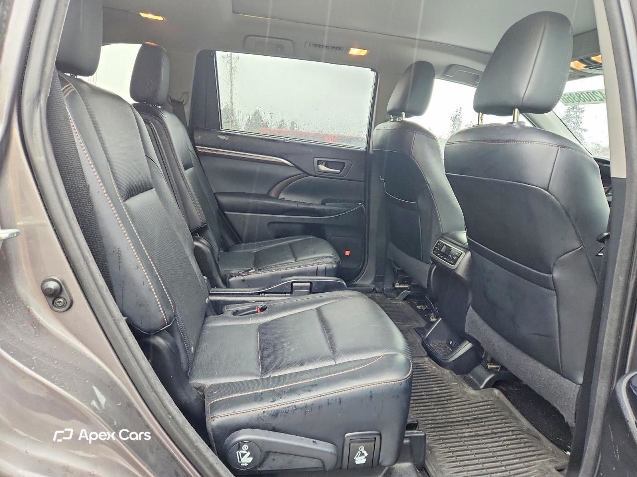 Toyota Highlander 2015