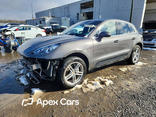 Porsche Macan 2016 - Image 1 of 13