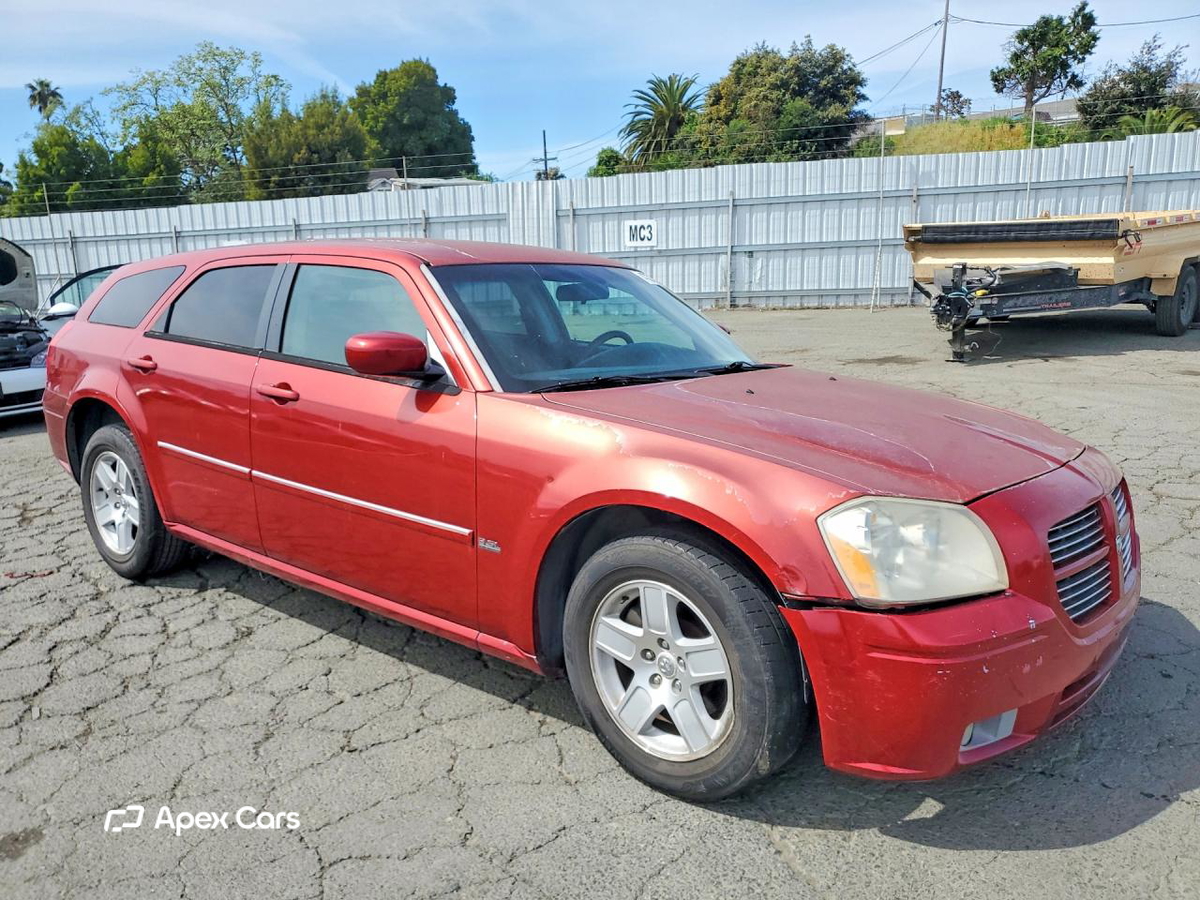 Dodge Magnum 2005