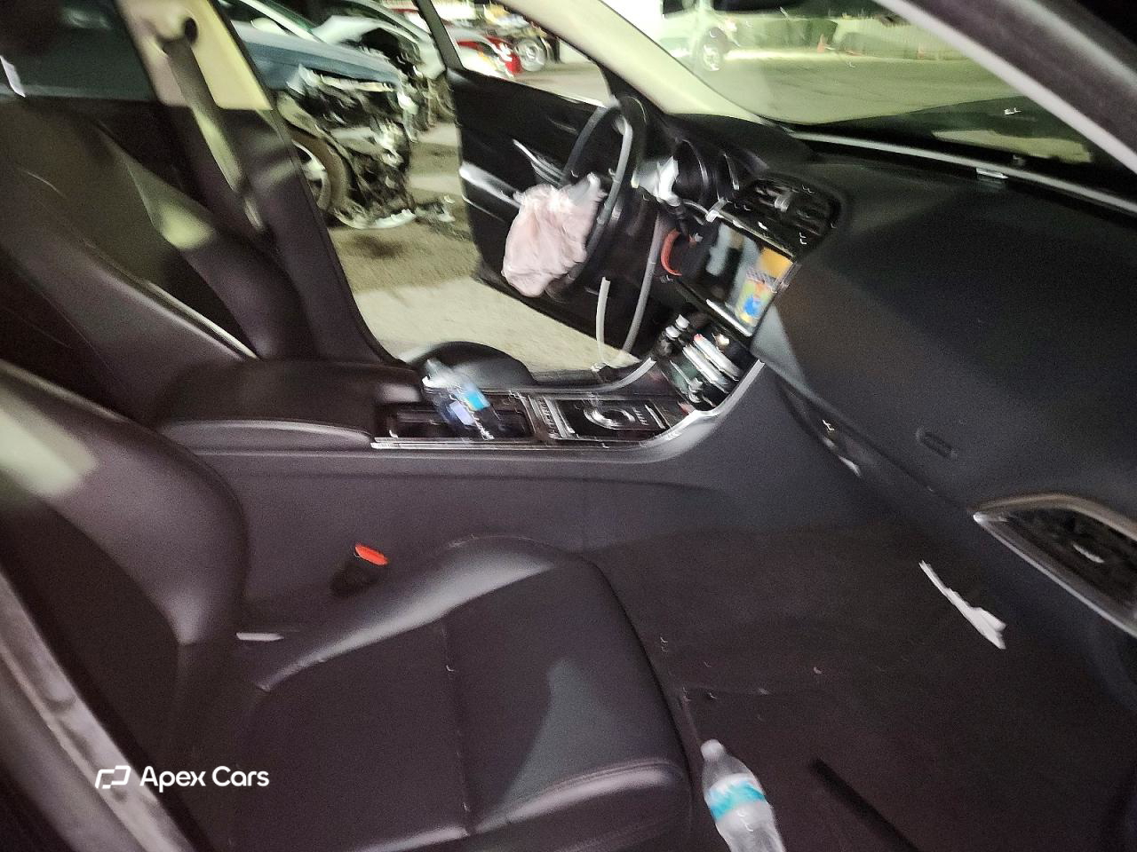 Jaguar XE 2019