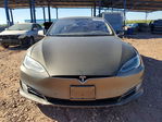 Tesla Model S 2016