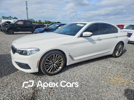 BMW Series 5 2018 - Image 1 of 12