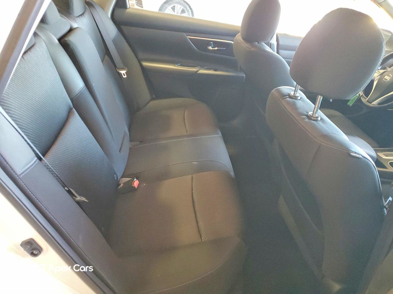 Nissan Altima 2016