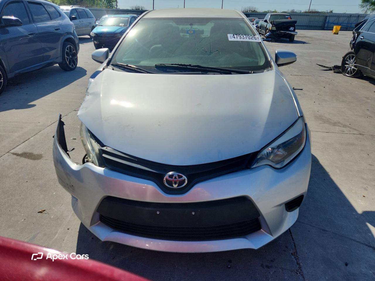 Toyota Corolla 2015