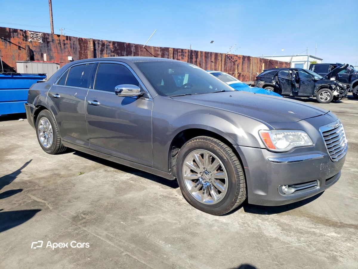 Chrysler 300 2011