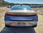 Hyundai Elantra 2022
