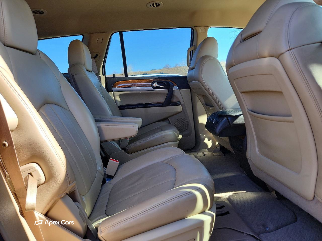Buick Enclave 2011