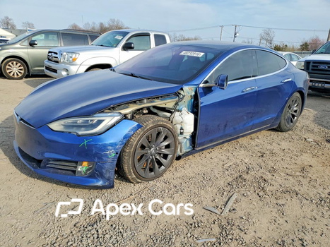 Tesla Model S 2019 - Image 1 of 12
