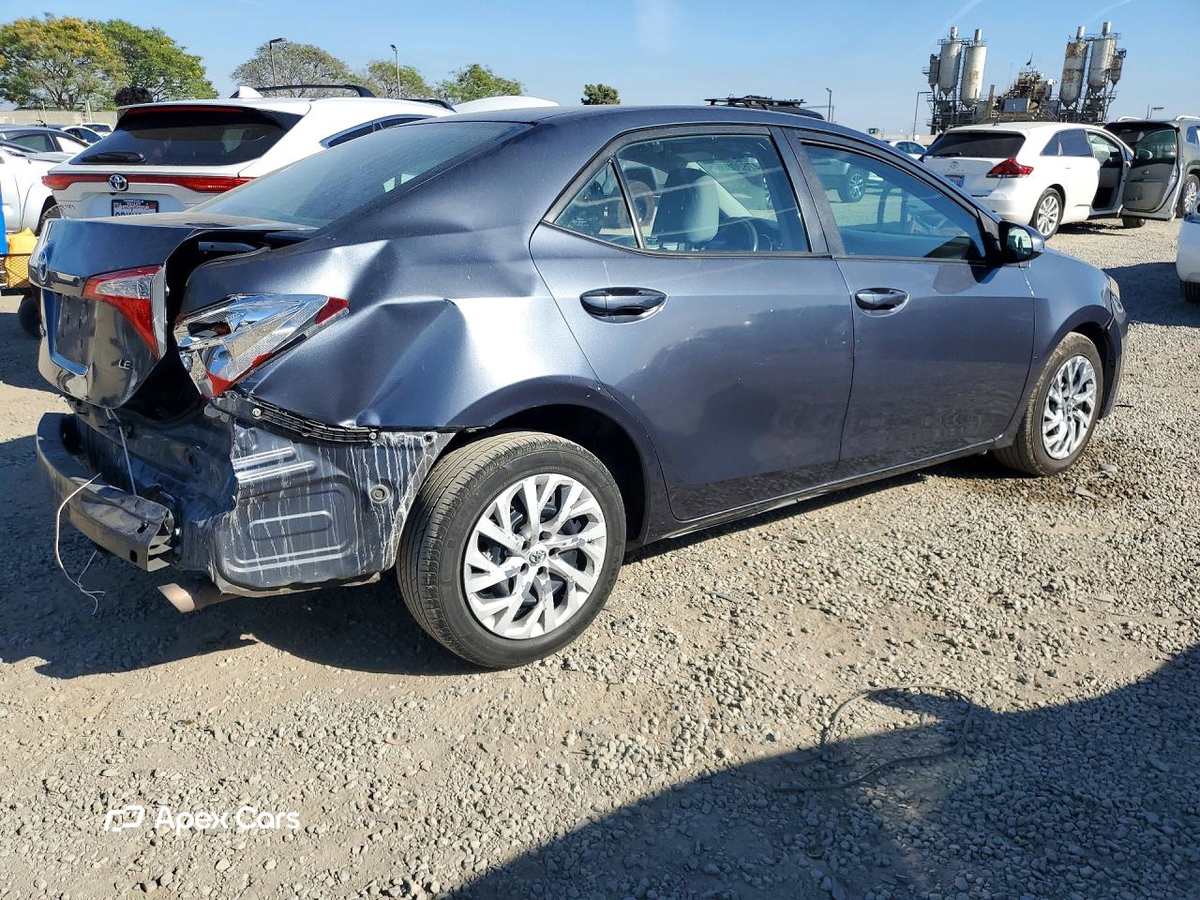 Toyota Corolla 2015