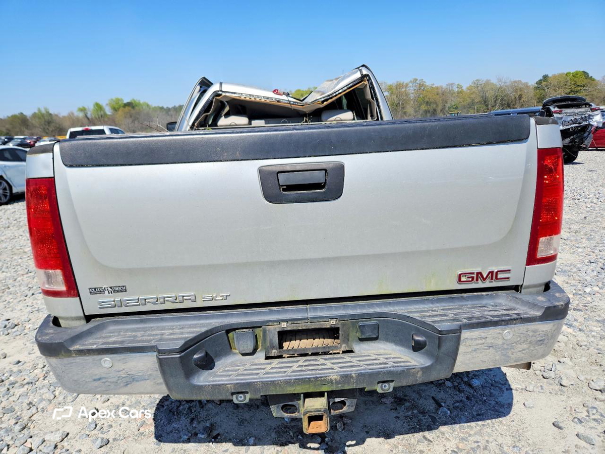 GMC Sierra 2011