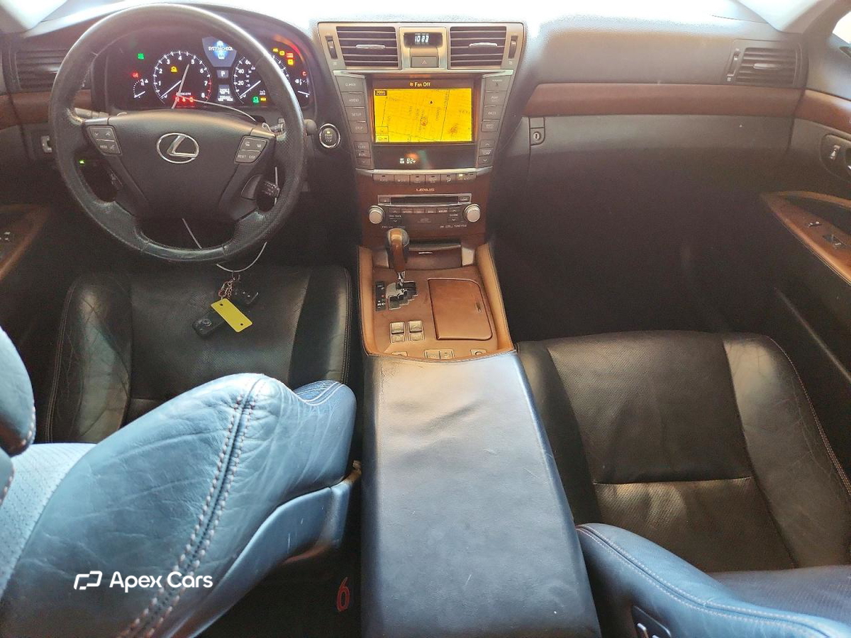 Lexus LS 2010