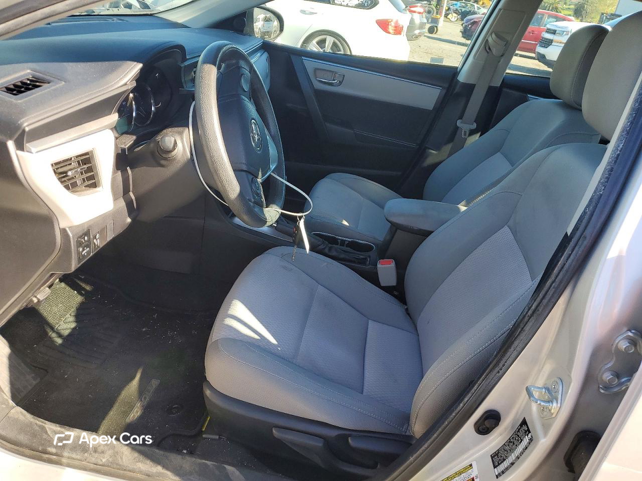 Toyota Corolla 2015