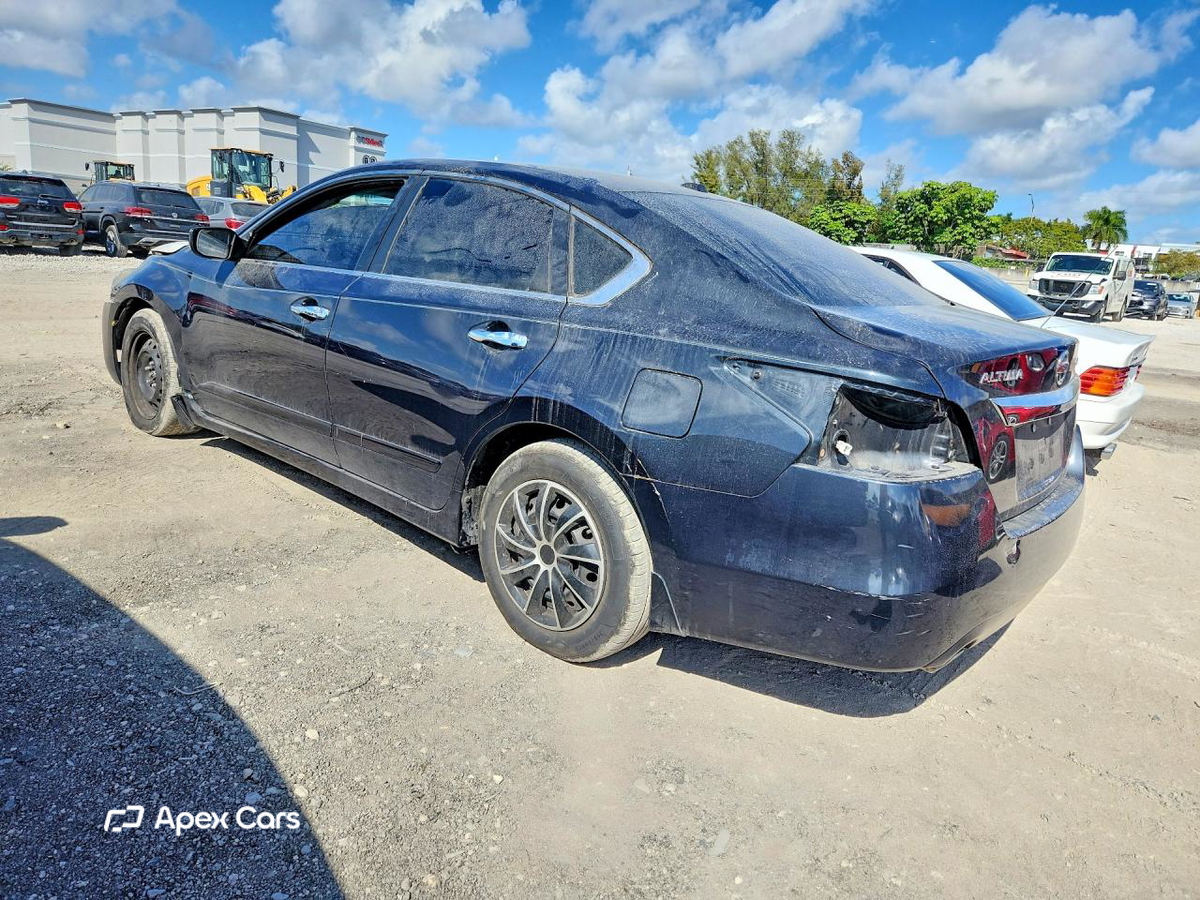 Nissan Altima 2015